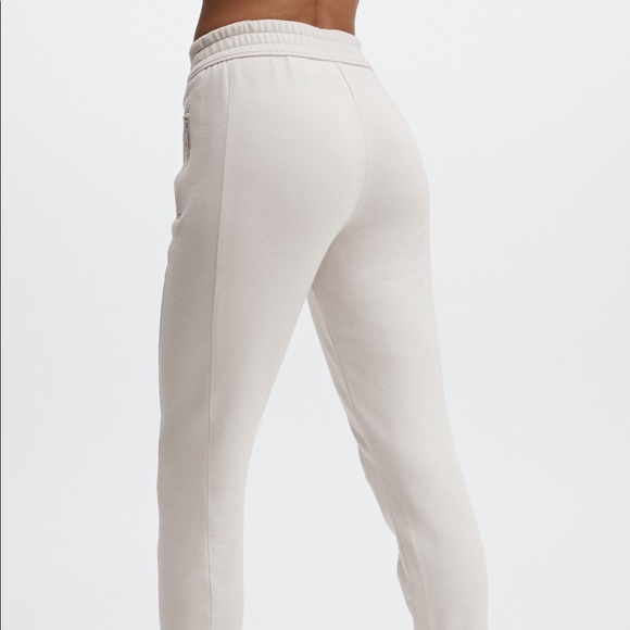 Fabletics Eco-Conscious Slim Sweatpant - Picture 4 of 5